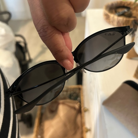 Raybans - Picture 2 of 5